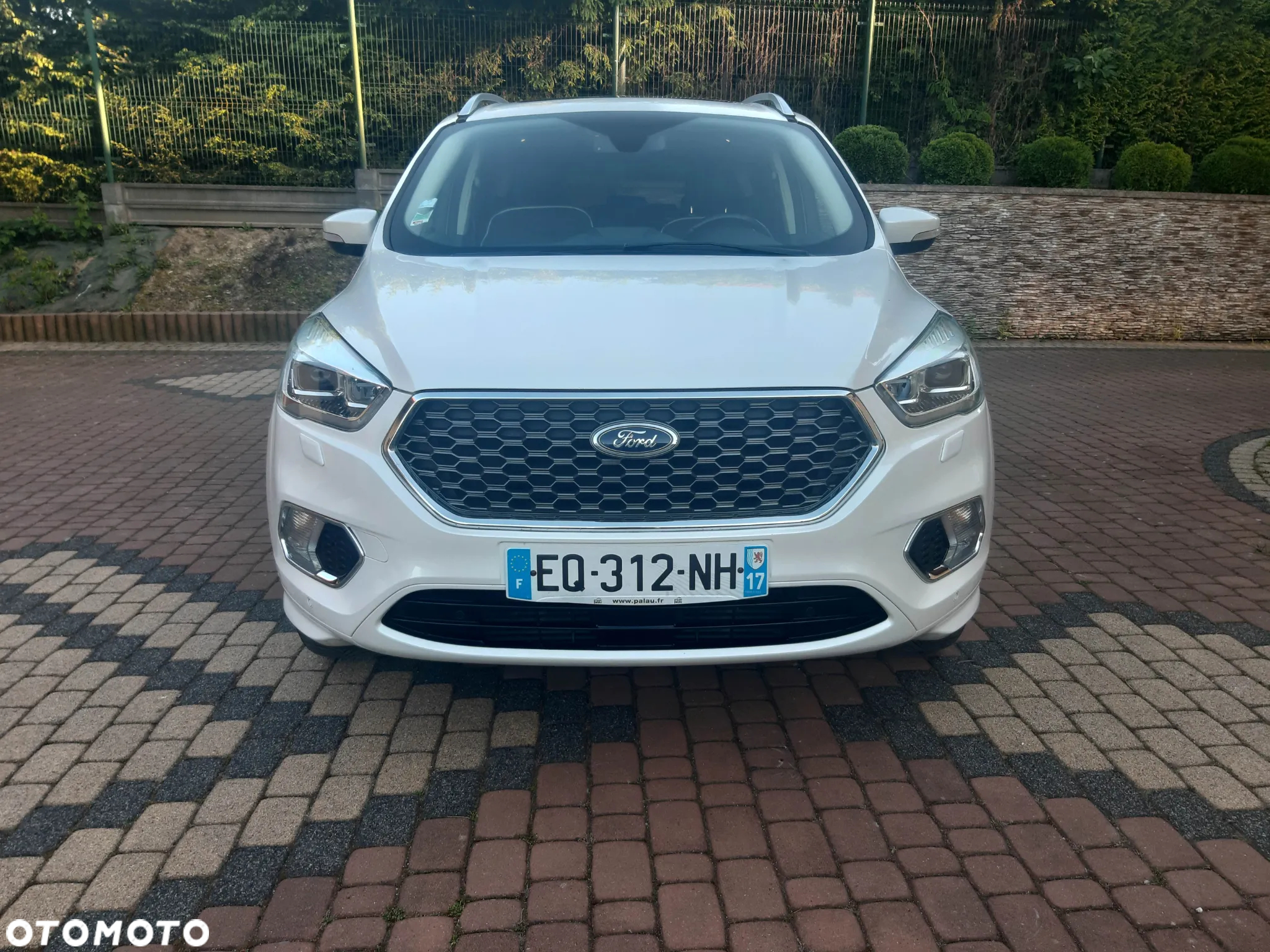 Ford Kuga 2.0 TDCi 4x4 Vignale - 3