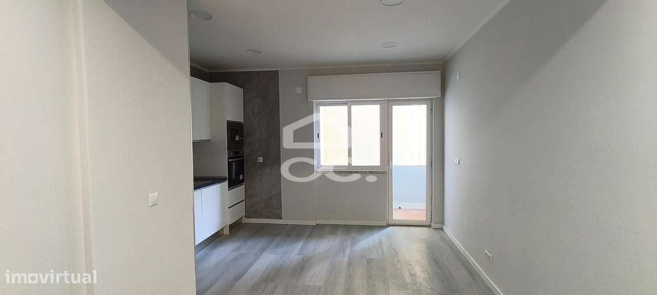 Apartamento T1 Amadora-1