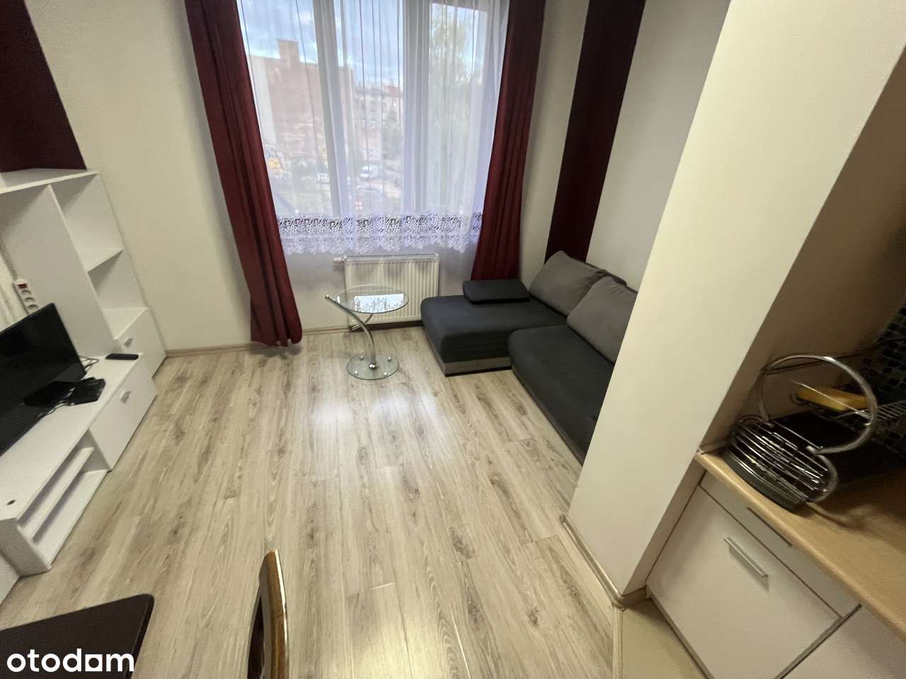 Wynajmę ładny miniapartament w sercu miasta z mediami miejskimi! - Pełny obrazek: 2/14