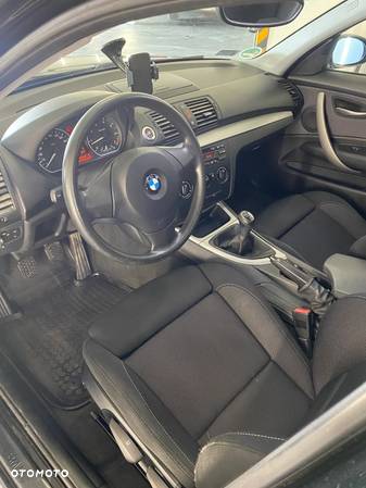 BMW Seria 1 116i - 13