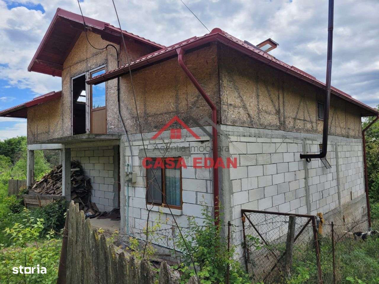 Casa 2010 in Scorteni 7 camere teren 1222mp 62.000e - Imagine principală: 3/20