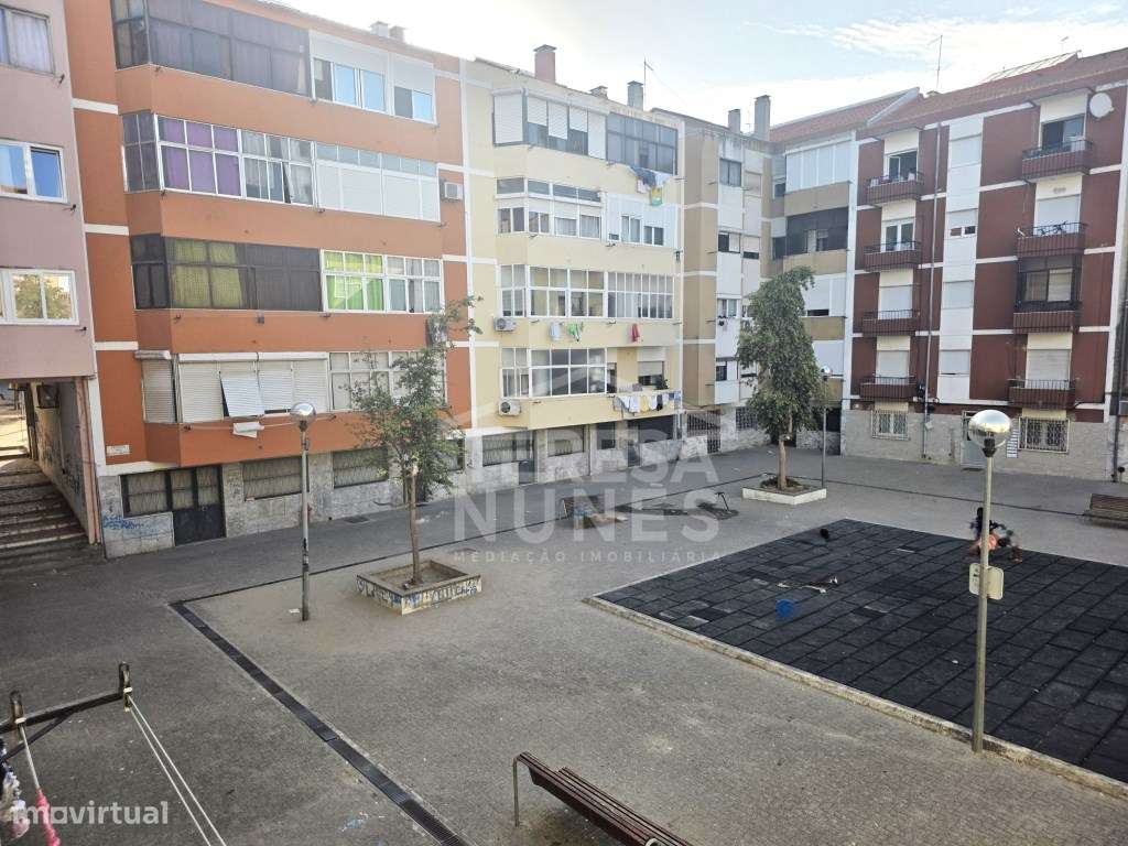 APARTAMENTO T2 - BAIXA DA BANHEIRA / MOITA-6