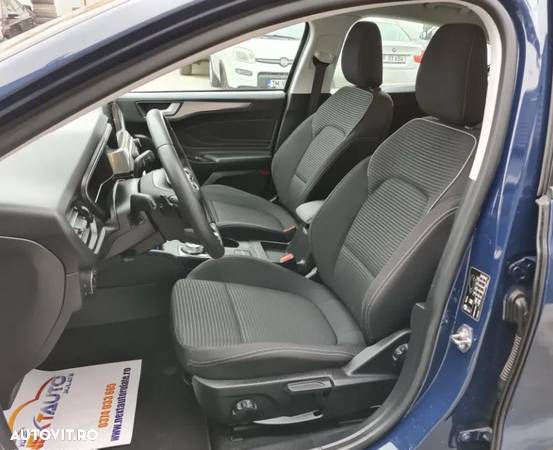 Ford Focus 1.0 EcoBoost Titanium - 6