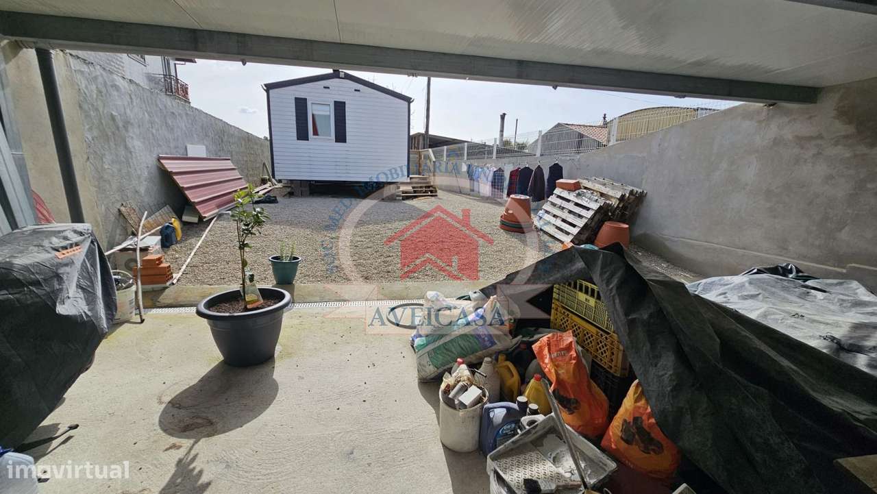 Casa e armazém para venda em Ílhavo-11
