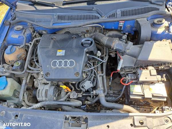 Piese/Dezmembrez Audi A3 2+1 uși Sport  1.6i - 7