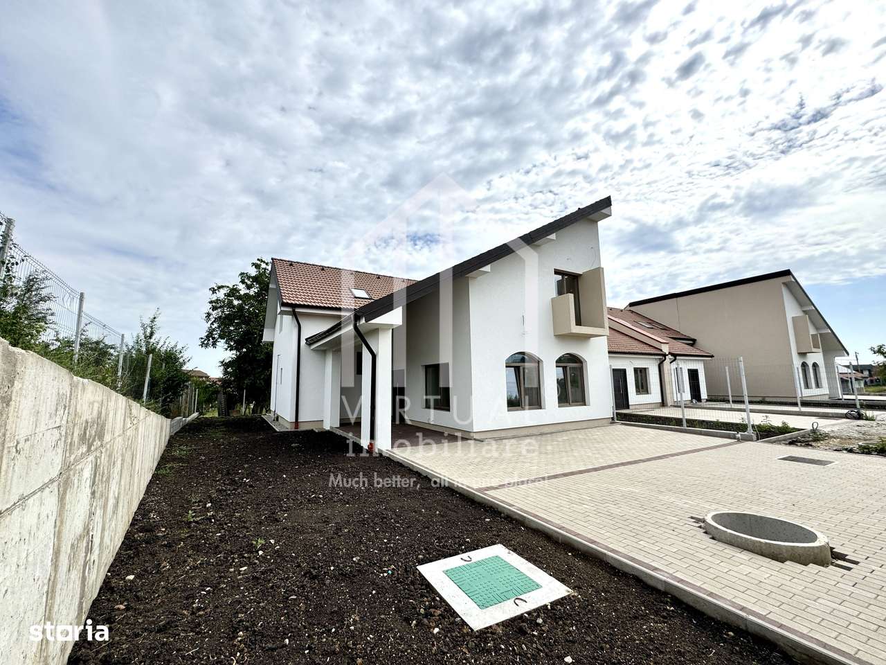 Casa cuplata cu 5 camere, 162mp utili, 265mp curte libera, Sura Mica - Imagine principală: 2/20