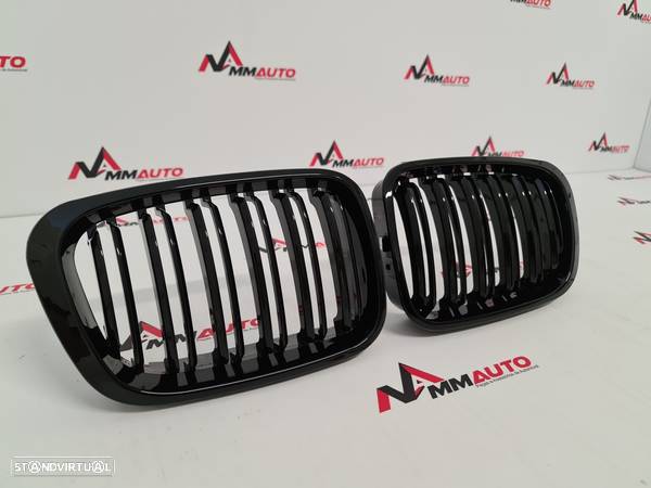 Grelhas Frontais BMW E46 Lamina Dupla - 2