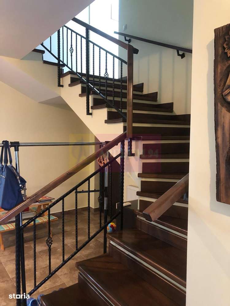 Vila premium OPORTUNITATE EXCELENTA zona foarte linistita Popesti-15