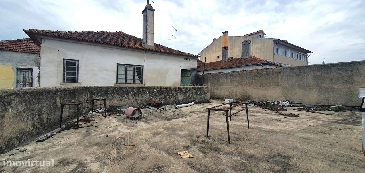 Prédio Centro da Mealhada-13