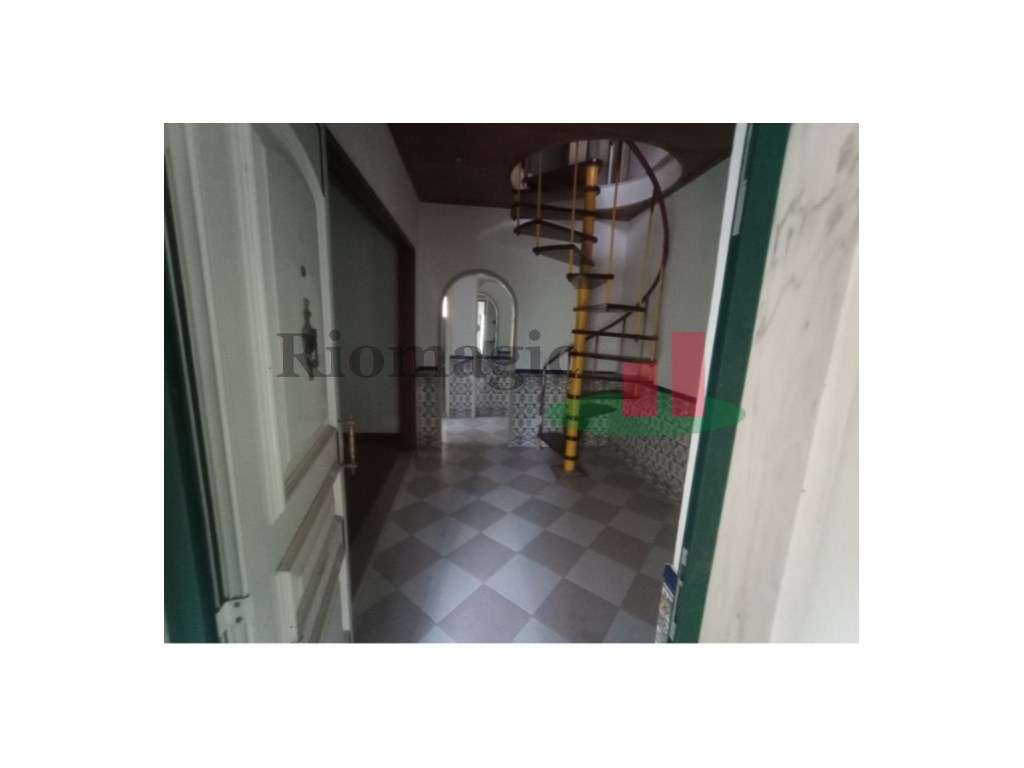 Moradia T4 Tomar ***RIOMAGIC*** - Grande imagem: 5/8