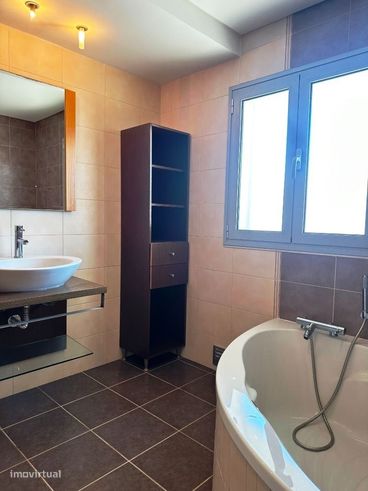 Apart amento T.4 - Eq., cond. c. piscina e p. infantil, Marinha Grand-19