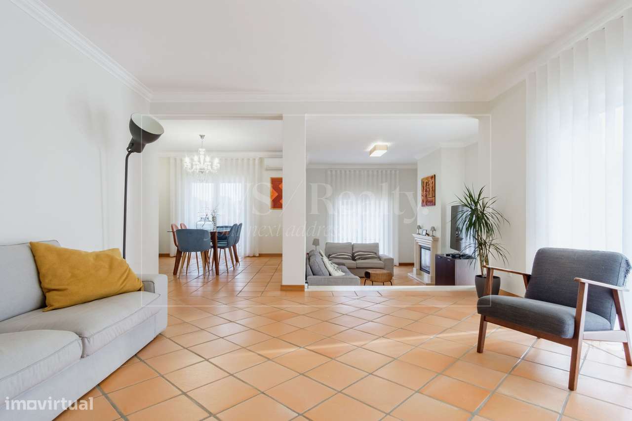 Moradia Isolada T5 com Piscina, Gradil-6