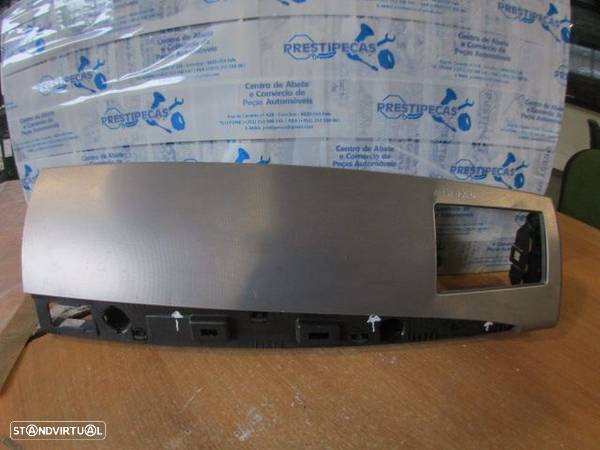 Grelha Friso 8X23043C26 JAGUAR XF 2009 3.0 D 240CV 4P PRETO FD GRE TABLIER/ VENTILAÇÃO - 1