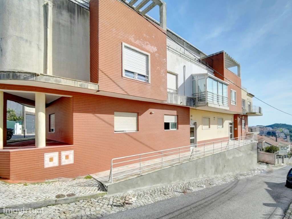 Apartamento T2 com Garagem e Arrecadação - Espaço, Conforto e Exclu...-29