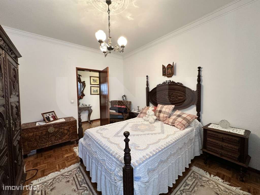 Moradia T3 com logradouro e anexo - Bairro do Espertim, Covilhã-18