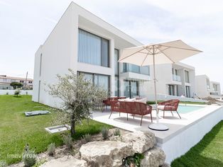 Moradia T3 com jardim e piscina em Fontanelas, Sintra - Grande imagem: 4/35