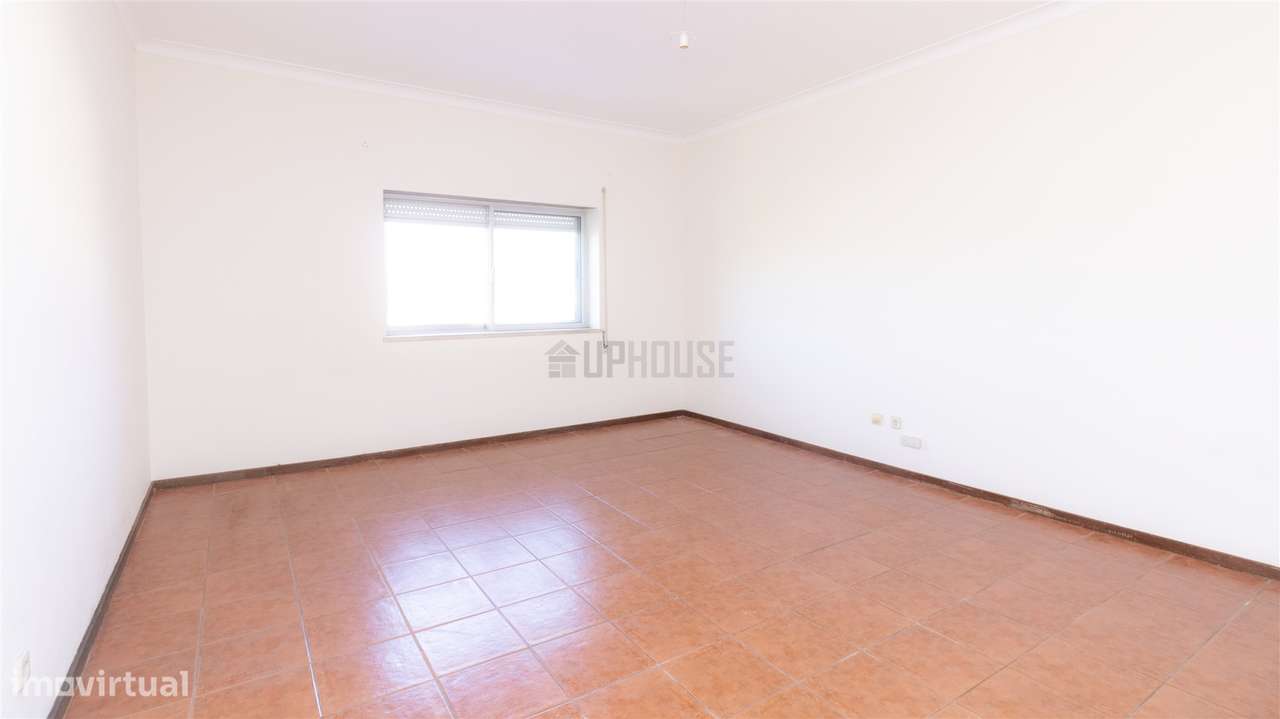 Apartamento T3 Junto ao Fórum Viseu-5