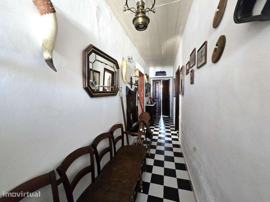 Moradia T5 com 2 pisos com possibilidade de utilização autónoma, pe... - Grande imagem: 5/20