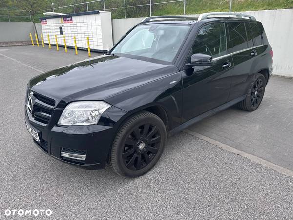 Mercedes-Benz GLK - 2