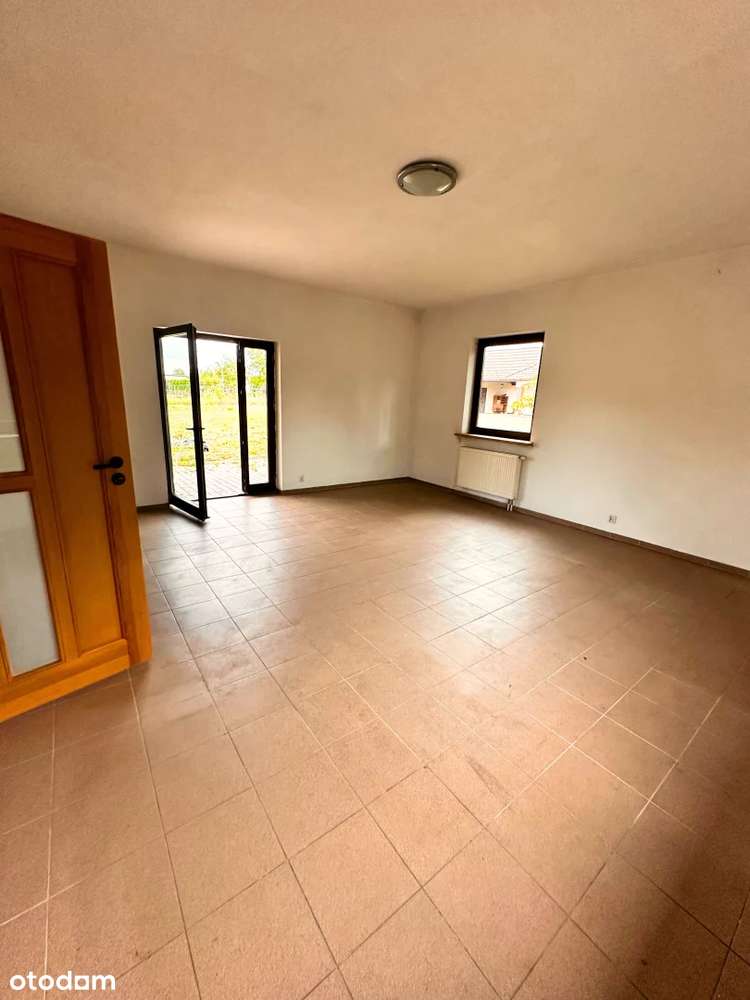 Dom wolnostojący z piękną działką – lasy i jeziora | Stara Wieś |-12