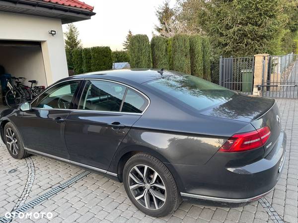 Volkswagen Passat 2.0 TDI BMT Highline DSG - 2