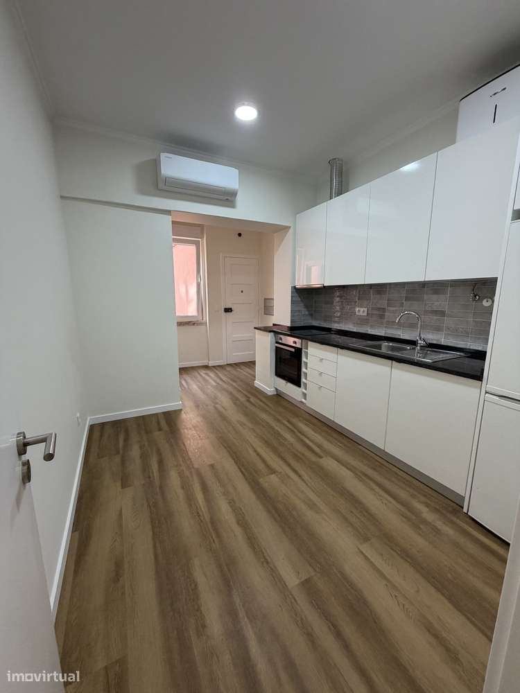 Apartamento T1 remodelado - Grande imagem: 5/11