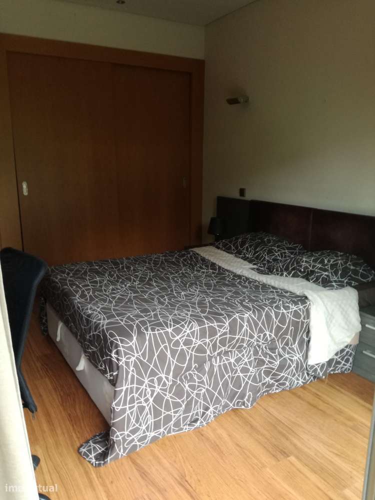 T2 junto Hospital São João totalmente mobilado e equipado - Grande imagem: 4/11