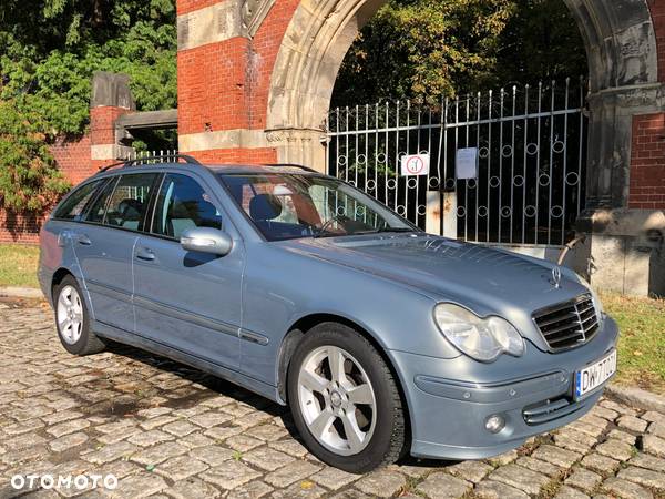 Mercedes-Benz Klasa C 200 T Kompr Avantgarde - 5