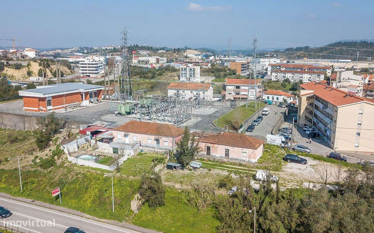 Moradia T4 para venda - Grande imagem: 2/15