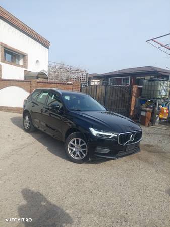 Volvo XC 60 D4 AWD Geartronic Momentum - 4