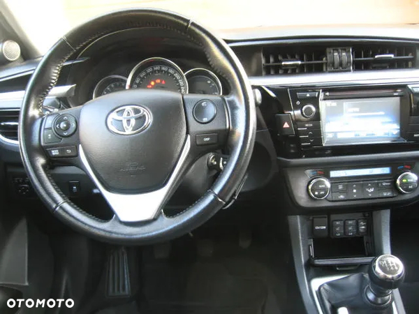 Toyota Corolla 1.6 Premium EU6 - 10
