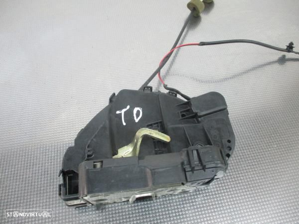 Fecho Porta Tras Dto Mercedes-Benz C-Class (W203) - 3