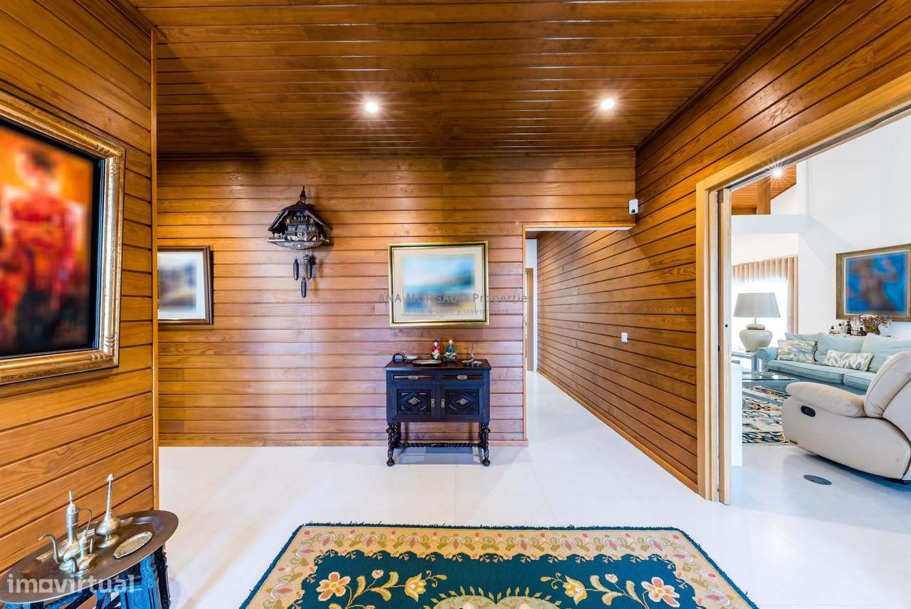 Moradia de Alto Padrão na Marinha Grande – Perto de Leiria e das Praia-7