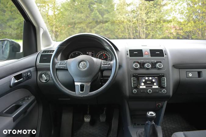 Volkswagen Touran 1.6 TDI SCR BlueMotion Technology Comfortline - 5