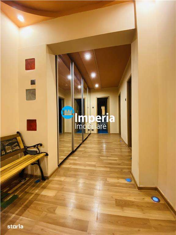 Inchiriez apartament 3 camere D, zona Centru - Independentei - Imagine principală: 4/9