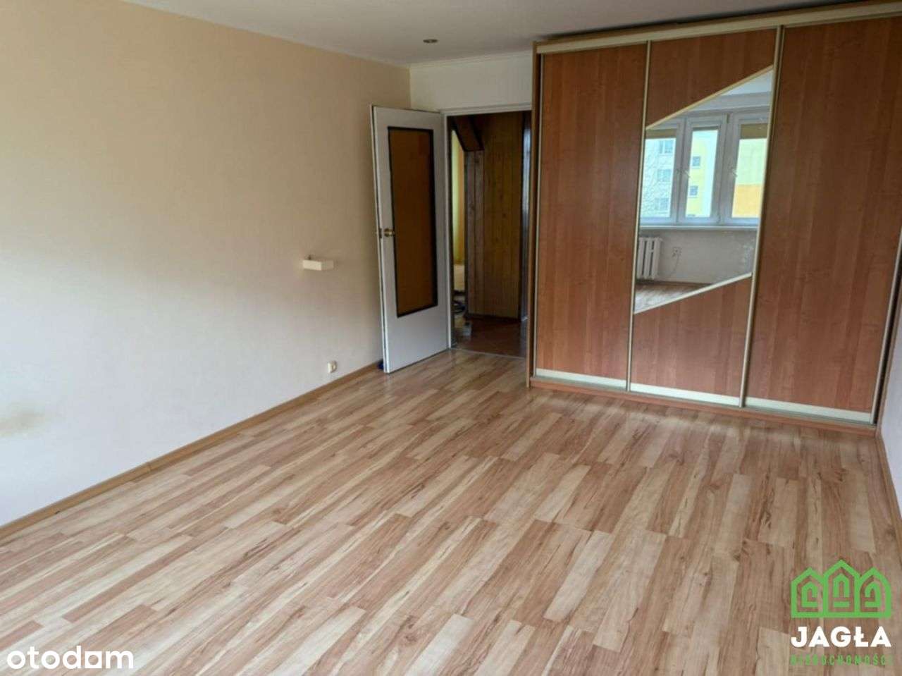 Fordon os. Szybowników M4 blok III piętro-1