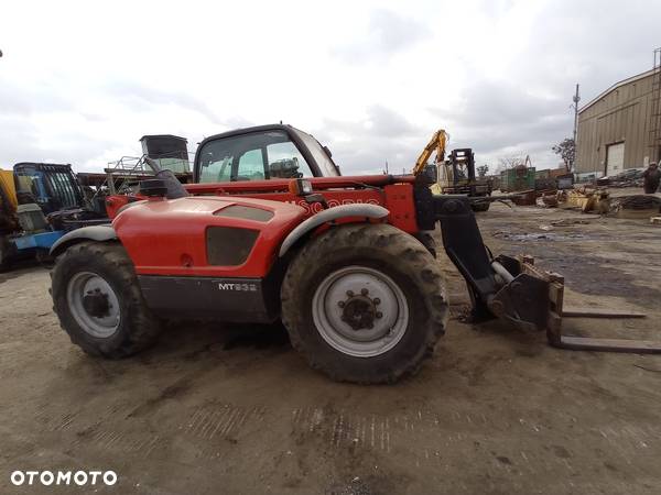 Manitou mt 932 - 4