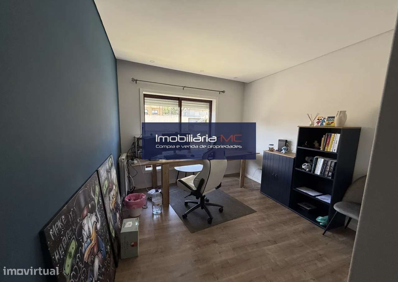 Apartamento T2+1 em Valadares C/Garagem Fechada-13
