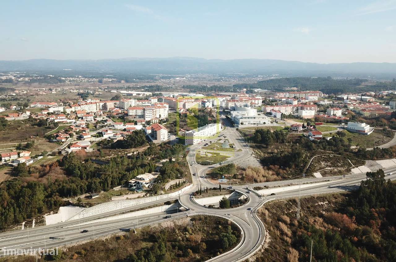 Terreno Para Construção  Venda em Valongo do Vouga,Águeda - Grande imagem: 2/8