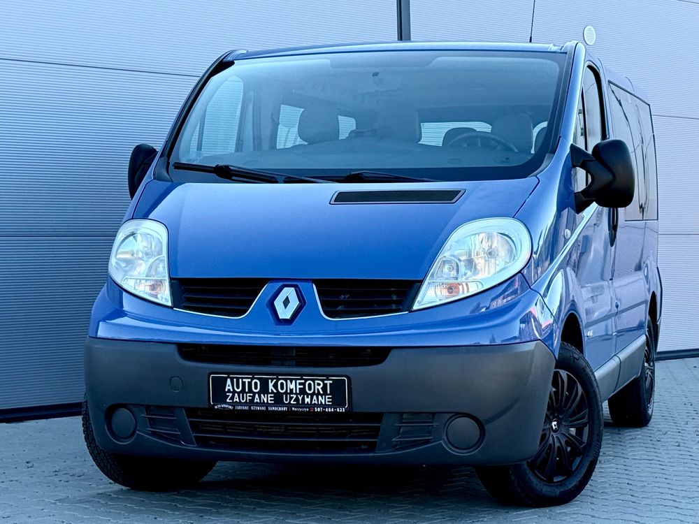 Renault Trafic II (2001-2014) Passenger Expression 2012