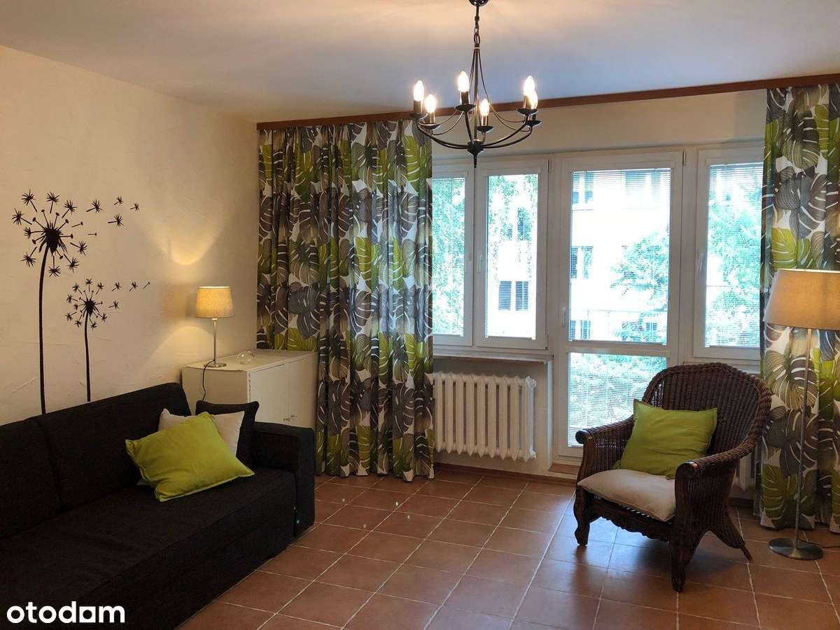 UROCZA KAWALERKA przy metrze, na zielonym Natolinie – bezpośrednio - Pełny obrazek: 1/8