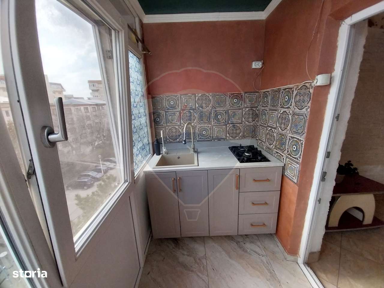 Apartament 2 camere decomandat in Rovine - Penny-3