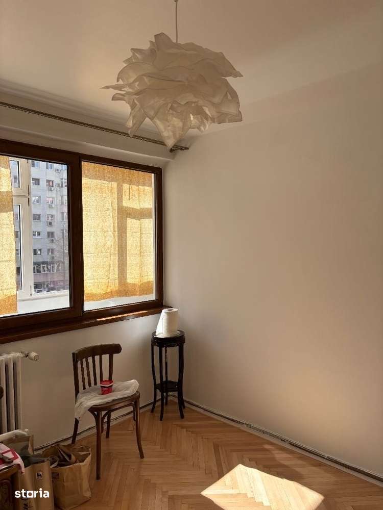 Stefan cel Mare  2 camere situate la Metrou-3