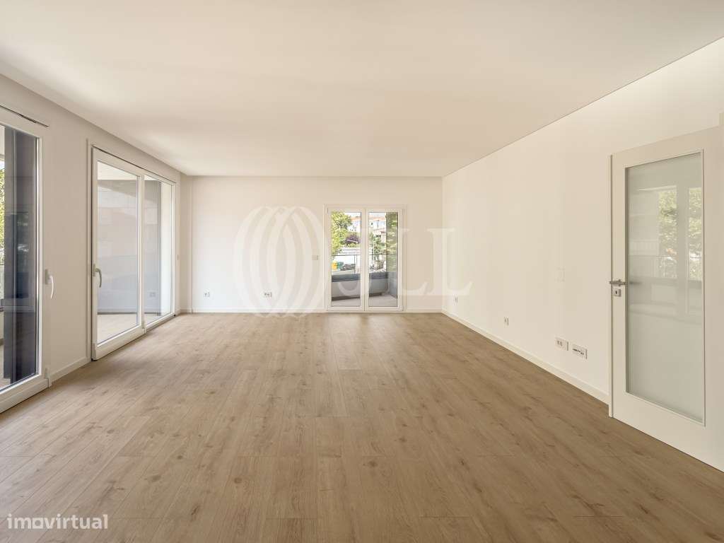 Apartamento T3 com vista mar e garagem em Cascais - Grande imagem: 3/26