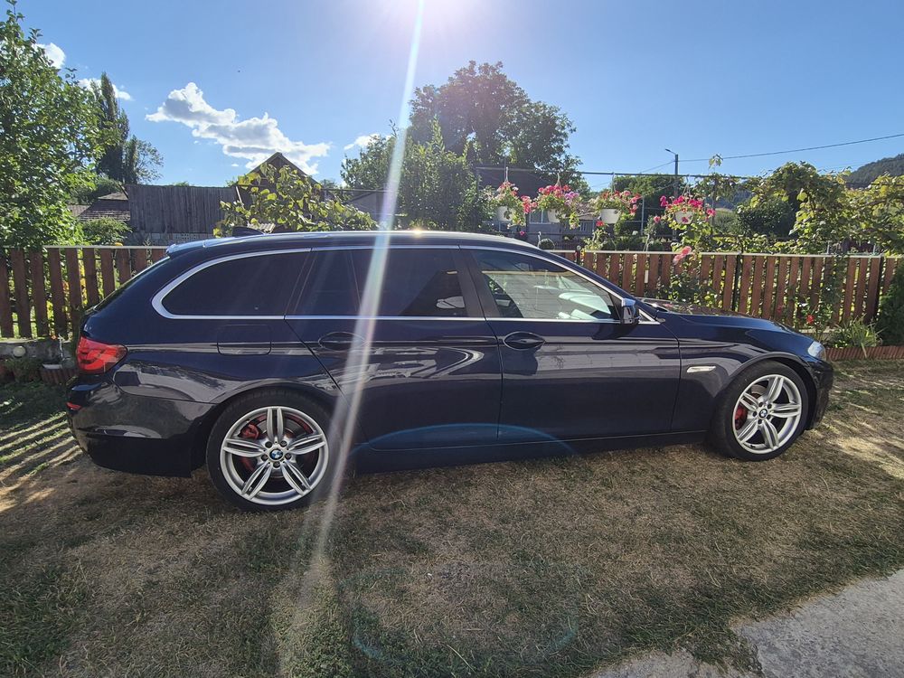 BMW 5 Series F10/F11/F07 [2010 - 2017] 520d 2012