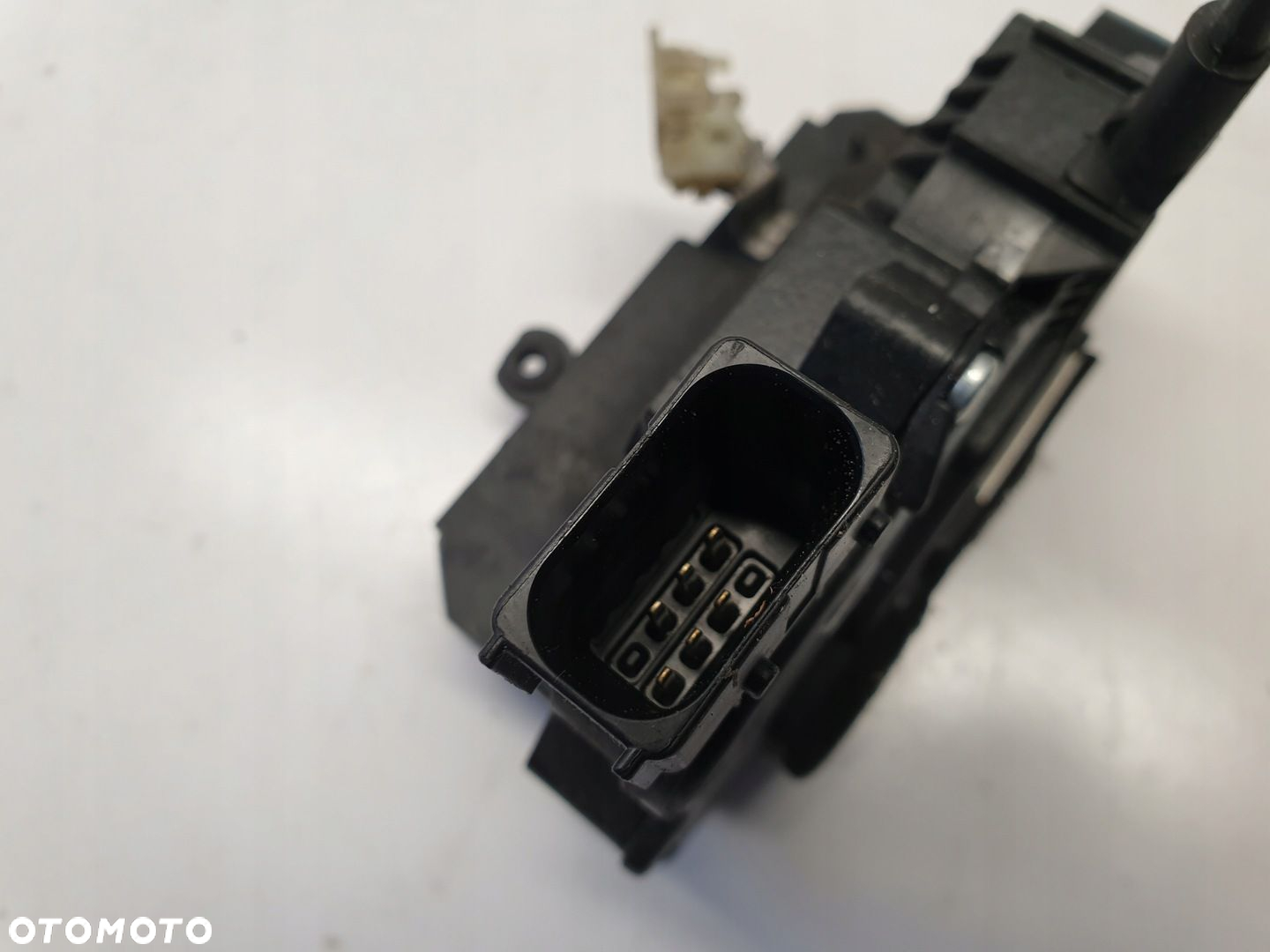 OPEL MERIVA B ZAMEK DRZWI LEWY PRZOD 13258271 EE 6 PIN EUROPA - 3