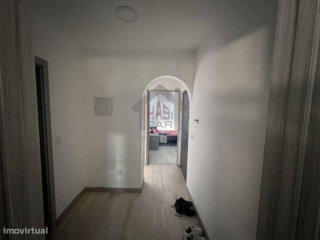 Excelente Andar Moradia ,Com Logradouro-9