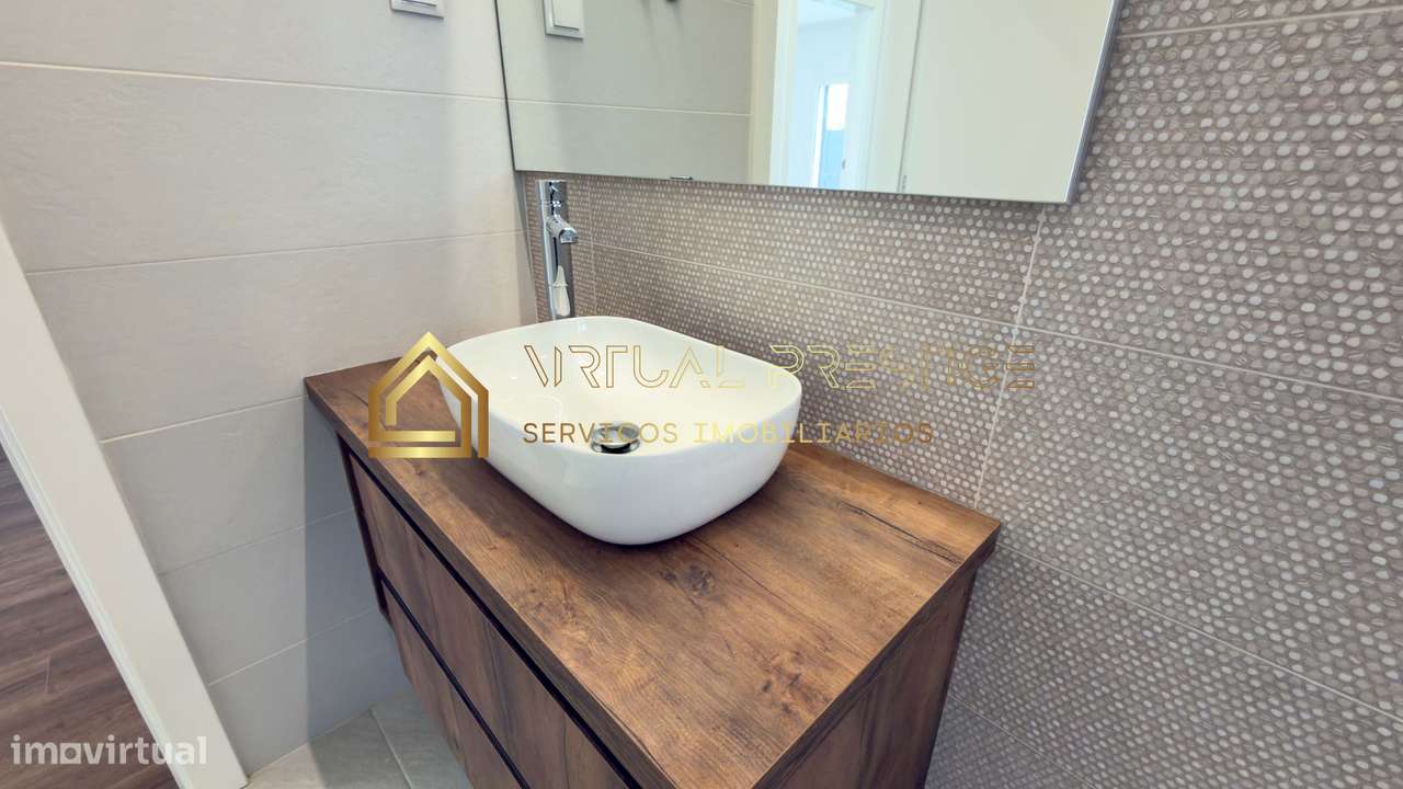 Moradia T4 Térrea | 2 suites e espaço p/ piscina | Fernão Ferro-10