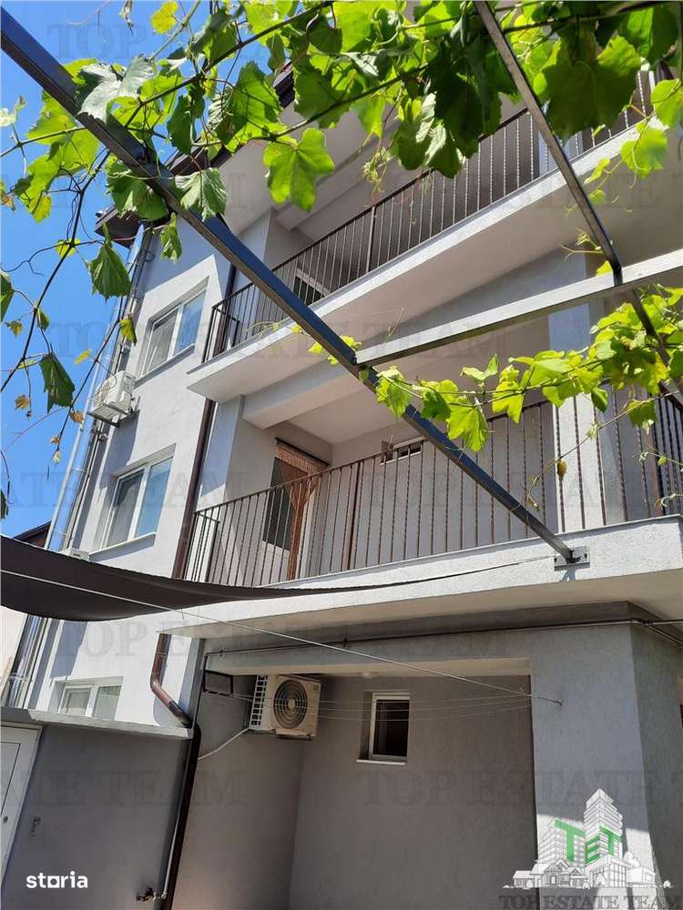 Afacere la cheie, vila turistica cu 10 camere si 10 bai, Eforie Sud, C - Imagine principală: 1/15