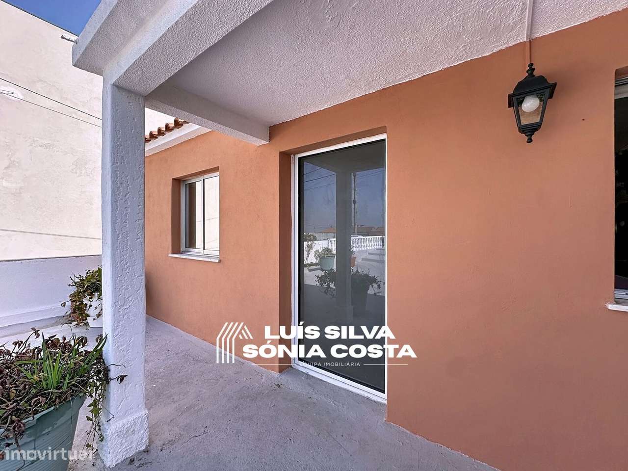 Moradia Térrea Remodelada c/ Garagem, Anexos, Pátio, Etc. - 3km... - Grande imagem: 4/41